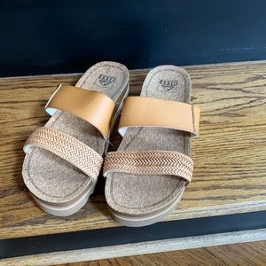 Reef , tan color, size 9.  ms